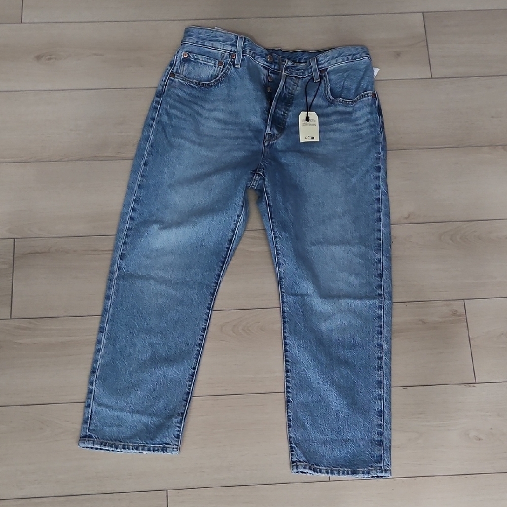 Levi's Women's  501 Cropped High Rise Pants Size 32×26 Button Fly